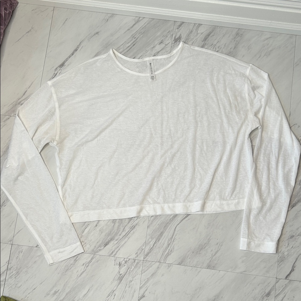Athleta White Cropped Long Sleeve Tee